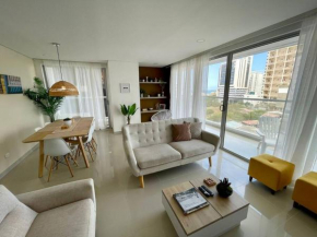 Moderno y amplio apartamento cerca a la playa!